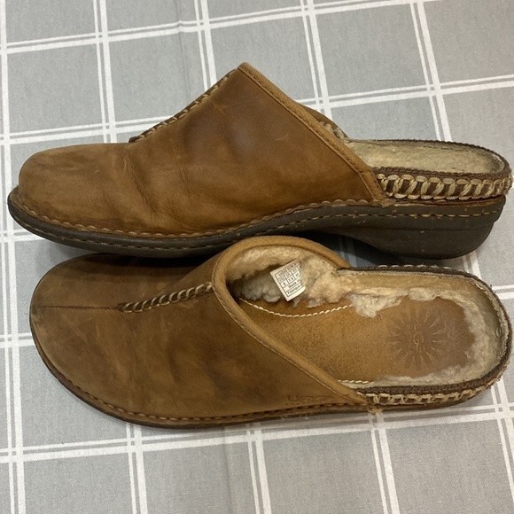 UGG Kohala 5135 Brown Sheepskin Lined Suede Slip On Clog Shoes Size 9 Women’s - Picture 13 of 14